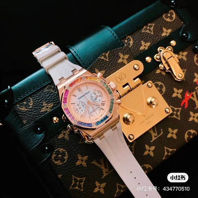 Zpf彩虹圈 热门款Ap爱彼Audemars piguet 37Mm皇家橡树离岸计时明星同款彩虹圈限量天花板 闪耀动人的珍贵宝石加上经典的八角表壳设计 碰撞与众