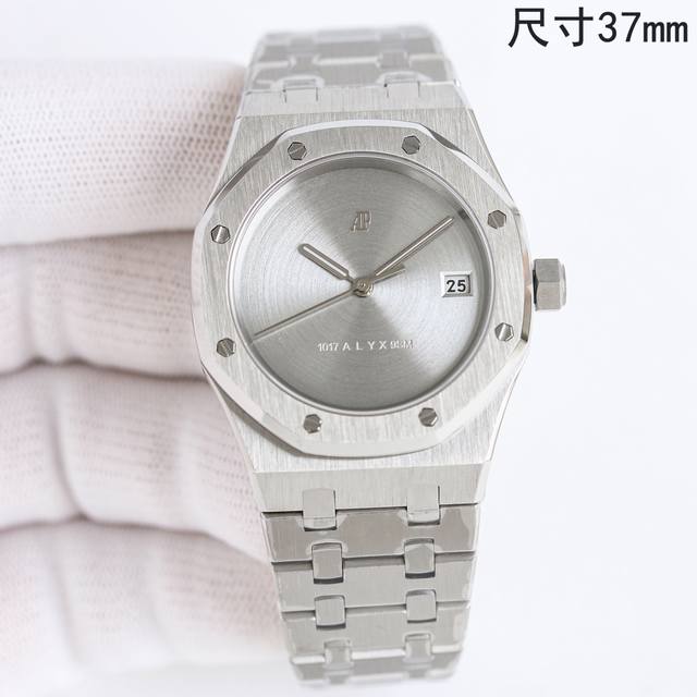 Tw Factory Ap 爱彼皇家橡树 R28 型号15550St 15451St震撼上线 剔除机芯甲板多余部分 使之变得更加镂空 成就钢表巅峰 实力演绎 卫