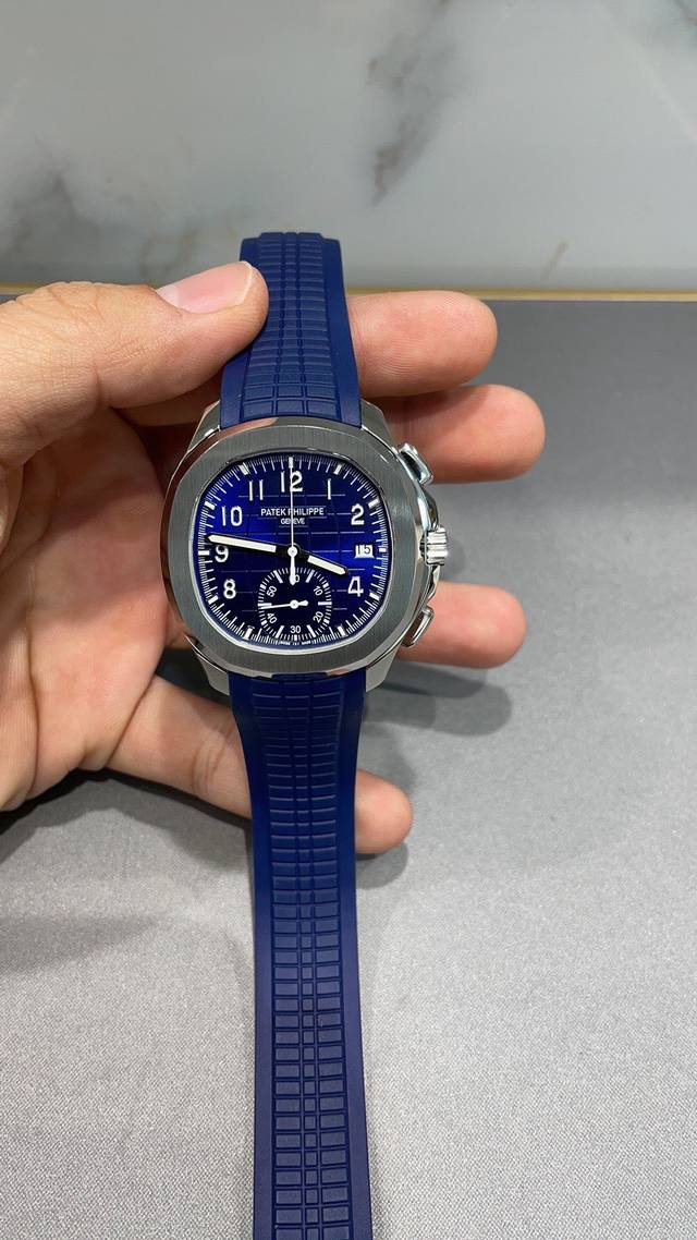 百达翡丽Aquanaut系列5968G-001腕表 42Mm尺寸 对版计时功能 日期 一致蝴蝶扣