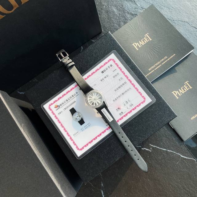 支持香港 美国直邮 伯爵 绢丝表带 Limelight Gala系列女士钻石腕表 表壳镶嵌60颗大小不一的明亮式切割钻石 约0.92克拉 持中国Gtc检测机构证