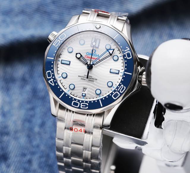 胶带白 金20. 钢带20.出 强势爆款钢性男儿 年度升级之颠 全新海马系列300米潜水腕表到货回馈来袭 始终秉承实用价值 没有最好 只有更好的升级理念 将鸥米