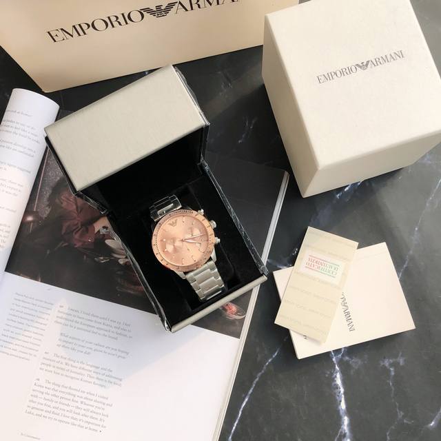 现货 Emporio Armani 石英男表 专柜新款 本年度最火的男神款 Ar11352 时尚立体质感 多功能计时石英码表 进口石英机芯 时尚潮流范十足 30