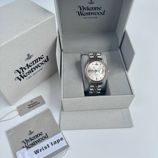Viviennewestwood腕表 37Mm银色表盘 石英机芯 女表50米防水 银白表盘 玫瑰金指标 色彩搭配时尚精致 薇薇安土星标志 在银白背景的衬托下别具