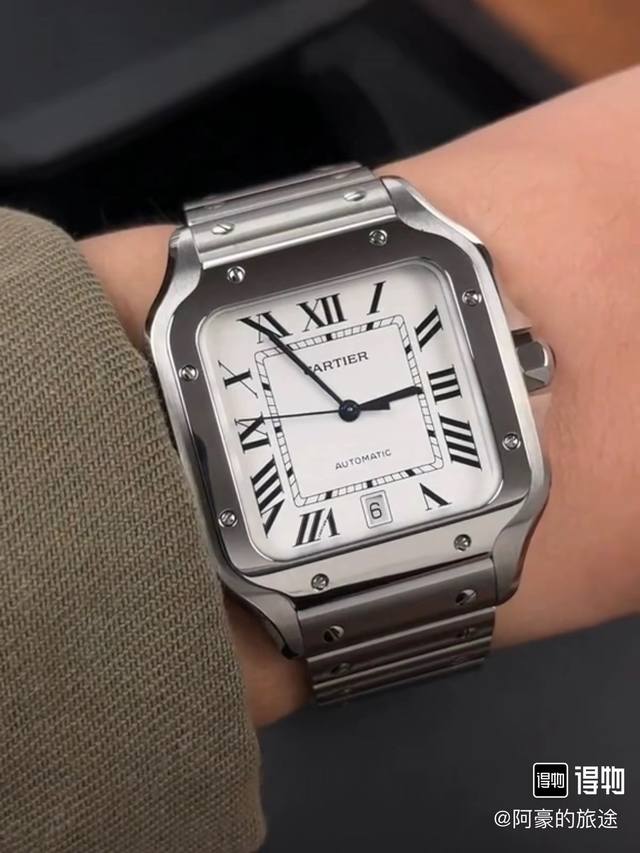 更好看 更好换 更好戴 卡地亚山度士已更新换代 最新款Wssa0009 Wssa0010 情侣对表 欢天喜地过大年 卡地亚Santos De Cartier 腕