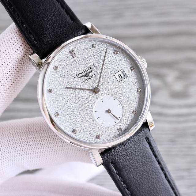 浪琴 Longines 制表传统系列 Kl9 原版开模.型号:L4.812.4.11.2 开模 直径39Mm 字面的字体位置达到原装一致 飞鹰Lolg和一样3D