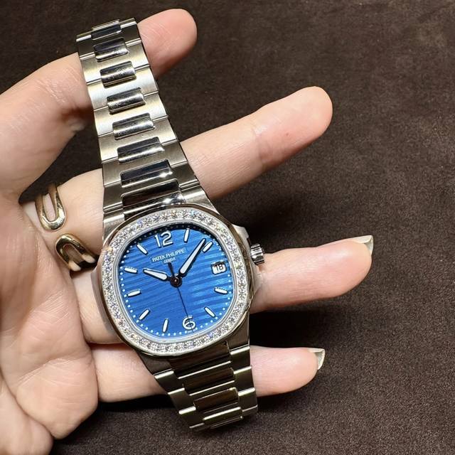 Gr百达翡丽所有颜色统一价配送皮带扣盒子 最薄版本 钢带送皮带扣 送紫色 奶茶色 棕 蓝 浅蓝 白 灰 黑 粉 绿 十选一 买皮带款送钢带 都是以钢带版本配皮带