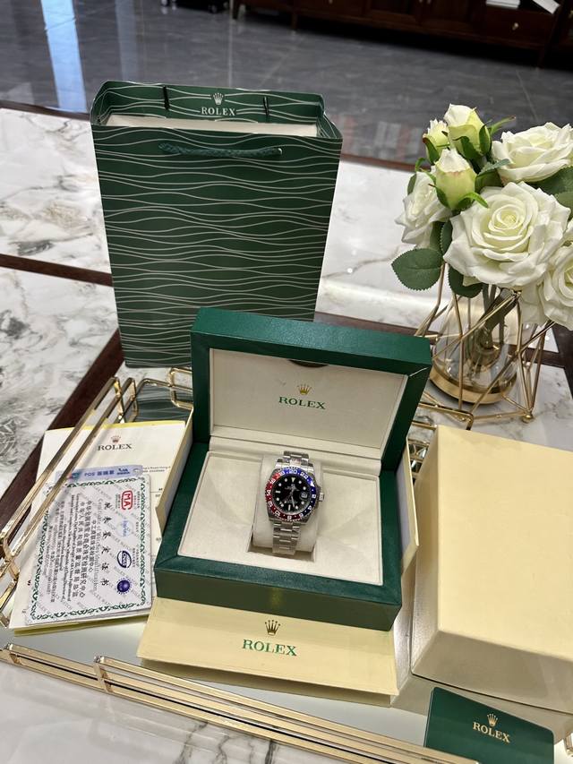 机械 配图片同款包装 rolex劳力士经典款水鬼到货类型 3针水鬼潜水系列陶瓷圈男表表带 顶级进口316精钢保险扣表带机芯 顶级全自动机械机芯镜面 顶级进口防伪