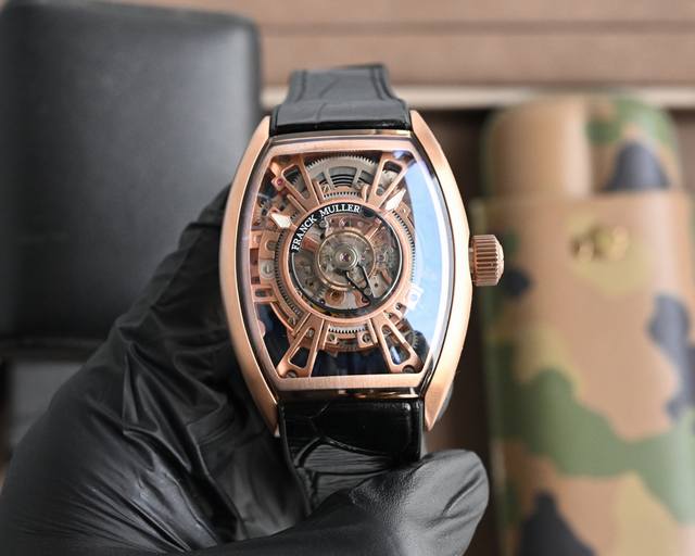 新表 Franck Muller 法穆兰 隆重推出Curvex Cx 中置大陀飞轮镂空腕表 franck Muller全新推出中置镂空陀飞轮腕表 这是一枚体现F