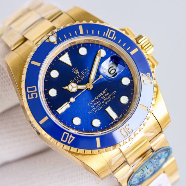 包金统一价 真正意义上的金表来啦 通体包金18K黄金 百分之百真金 联网可查 劳力士潜航者系列是经典腕表的典范 间金鬼号称水鬼系列中的鬼王 是经典中的经典 今天