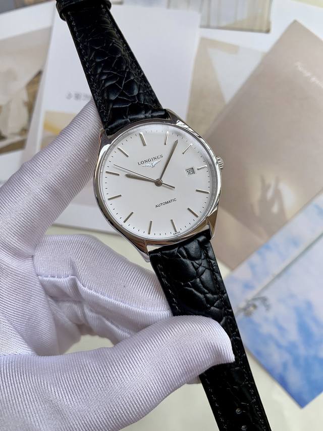 钢带20 金20 简约爆款 品牌 浪琴-Longines 型号 律雅系列士男机械腕表 机芯 搭载全自动机械机芯 玻璃 矿物质玻璃镜面 表壳 316精表钢壳 超纤