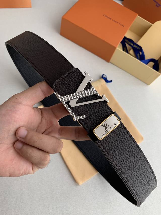 Product Name: Lv..Louis..Vuitton Original Model: Double-Sided Buckle Classic Ste