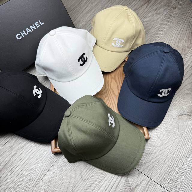 Special Offer C's Chanel 2025 New Double-Sided Cap Continues Chanel's Consistent