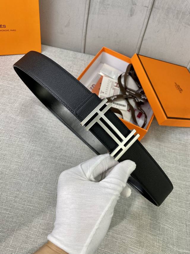 Elegant And Stylish Double H Steel Buckle Suitable For Casual Or Formal Outfits