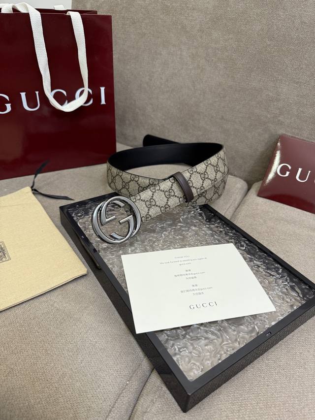 Apricot Gg Supreme Canvas Interlocking G With Ruthenium-Tone Hardwarea Nod To Th