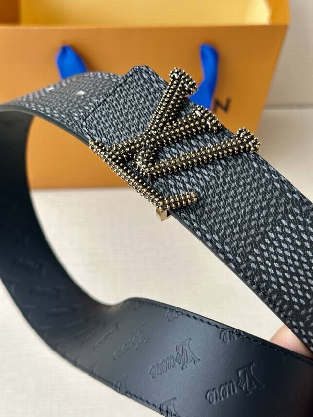 Special This Lv Floral 40Mm Reversible Belt Revisits The Historical Elements Of