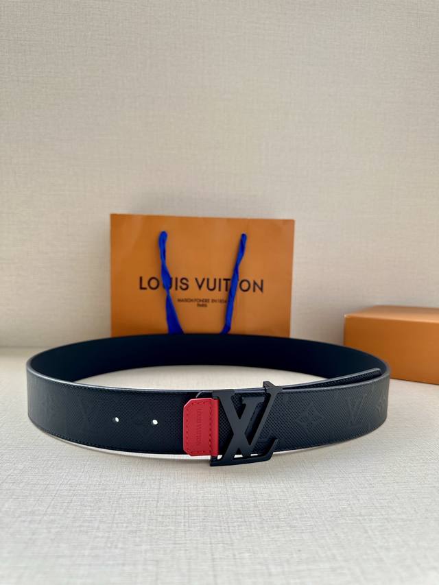 lv4.0 Wide Shadow Belt Has The Classic Style Of Monogram Shadow Leather And T