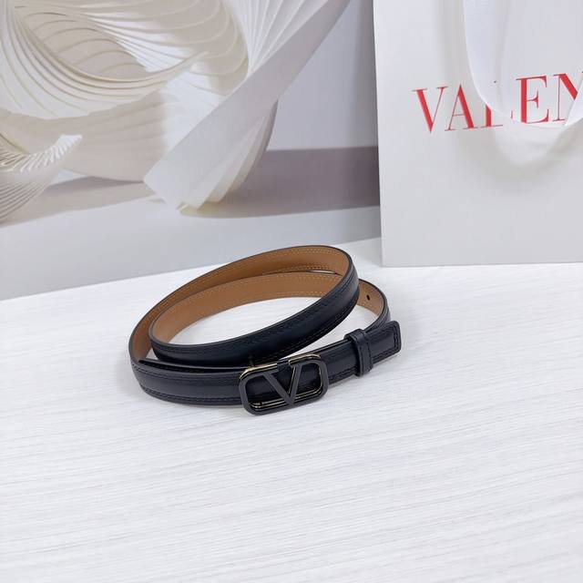 cm Valentino Belt Double-Sided Top Layer Cowhide Leather Length. 75.80.85.90.