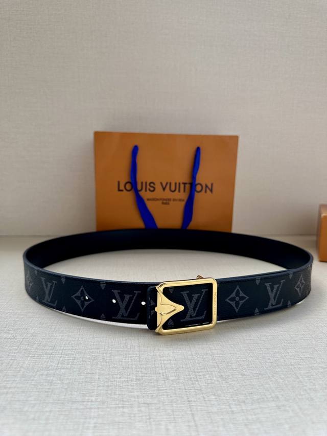 lv Initiales3.4 Wide Belt Made Of Monogram Eclipse Canvas And Pure Cowhide. T
