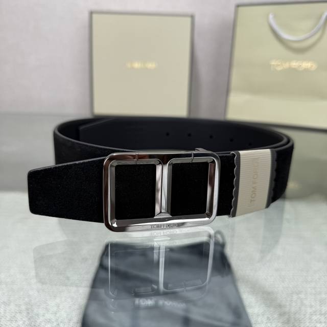 Tom Ford's Latest Popular Double-Sided Top-Grain Cowhide Counter Synchronization