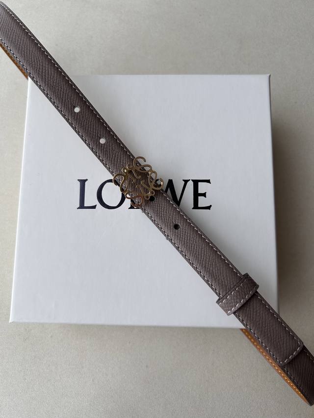 Brand: Burberry Price Size: Band Width 20Mm Genuine Size Hardware Material: Coun