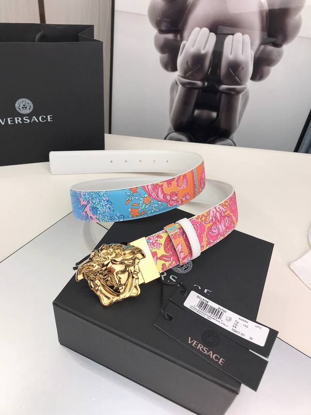 Bv 2025 Spring and Summer new men's short-sleeved T-shirt, a new upgraded versat