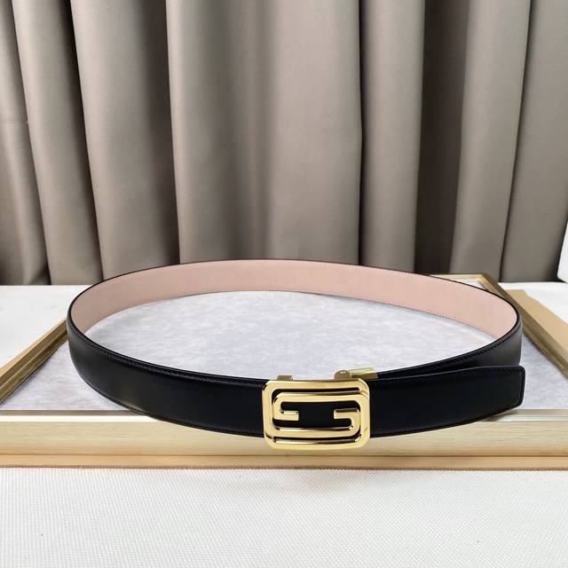 2025Ss New Summer H Men's Lapel T-shirt The pattern on the chest is embroidered