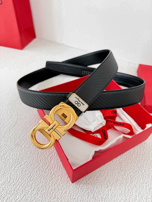 Loe*We 2025 Spring and Summer new unisex short-sleeved T-shirts, Italian origina