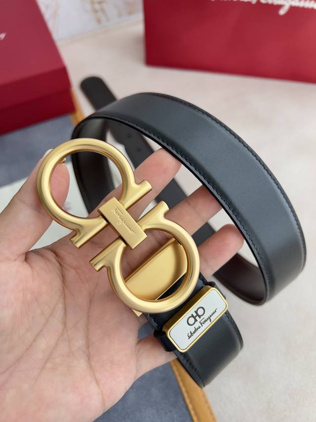 Moncler's latest trade order knitted short-sleeved T-shirt for spring and summer