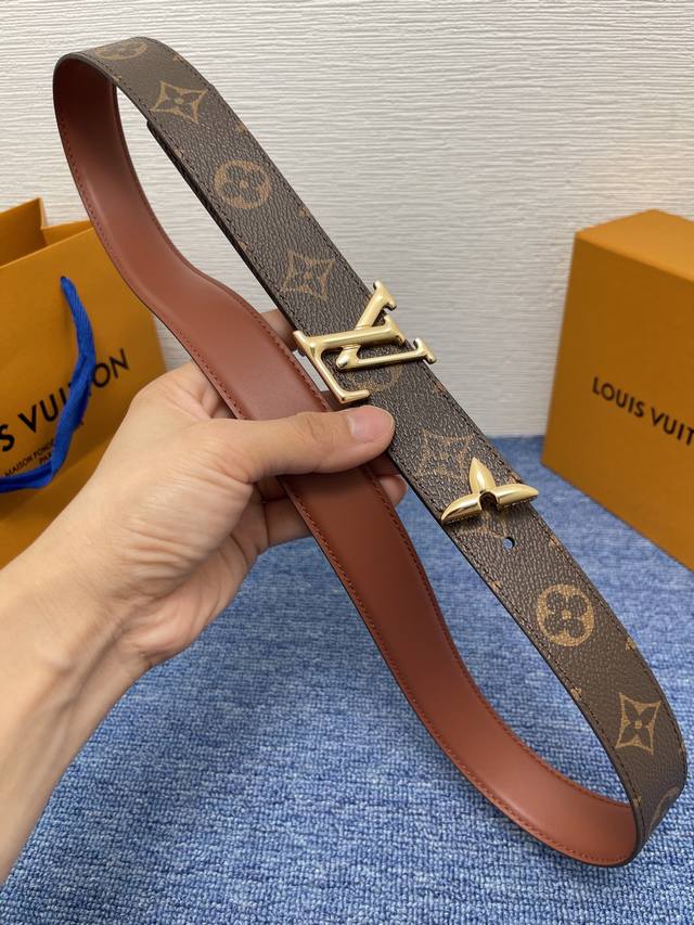 Balenci*Ga Paris* House 2025 Spring and Summer New Unisex Short-Sleeved T-Shirt!