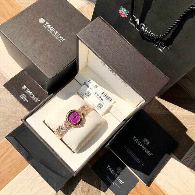 新款豪雅林肯系列女款到货！独家首发！温润细腻，清新淡雅，更显奢华！～29Mm表径，蓝宝石镜面，原装瑞士石英机芯，支持拆机，一表一码配吊牌，同步！全新全套出！