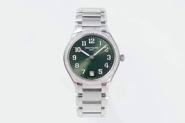 F出品 优雅百达翡丽7300Twenty~4机械腕表闪耀登场！极具现代感外观，璀璨夺目天然钻，陪伴女性度过每一个丰富多彩的24小时。 表壳 拆解开模，表壳采用高