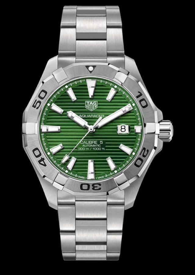 新包装加60。硬货，Original Tagheuer,泰格豪雅竞潜系列机械表，专柜16500。 ~43Mm表径，蓝宝石镜面，超强夜光指针，原装瑞士机芯，支持拆