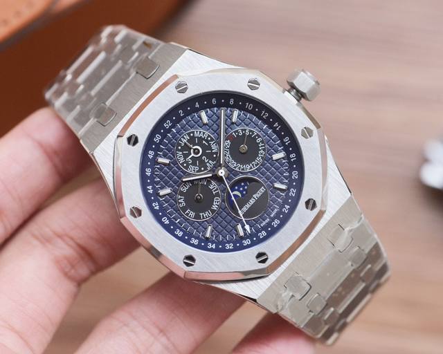 白壳，玫黑 新款首发 最强性价比！ 市场最高性价比版本 爱彼Audemars Piguet 市场超高品质 全新升级，攻克目前存在的各种缺陷！ 爱彼皇家橡树离岸型