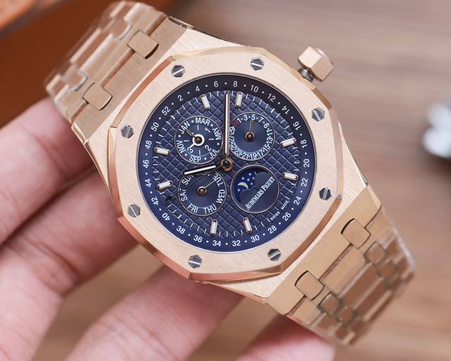 白壳，玫黑 新款首发 最强性价比！ 市场最高性价比版本 爱彼Audemars Piguet 市场超高品质 全新升级，攻克目前存在的各种缺陷！ 爱彼皇家橡树离岸型