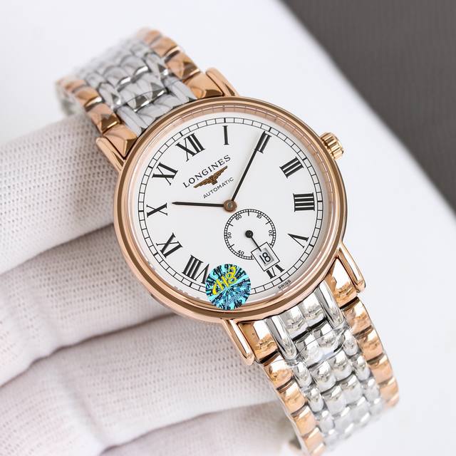 台湾厂新品浪琴优雅系列，腕表以隽永设计与精湛工艺，诠释了品牌对传统制表美学的深刻理解。表壳采用316L精钢打造，经过抛光工艺处理，呈现出低调而细腻的金属光泽。3