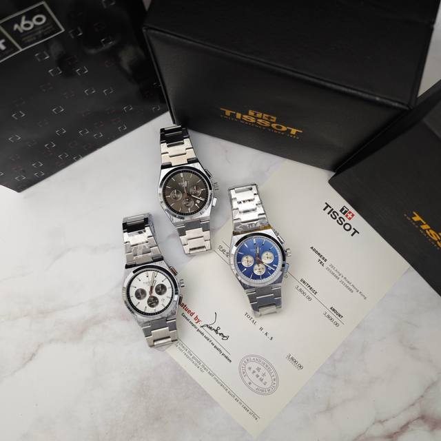 天梭Prx超级玩家系列腕表钢带三眼计时跑秒，复古时尚 商务男士石英腕表火爆登场 天梭Prx超级玩家系列 携无畏历练，再领复古风潮，为现代男士重新定义搭配风尚，凭