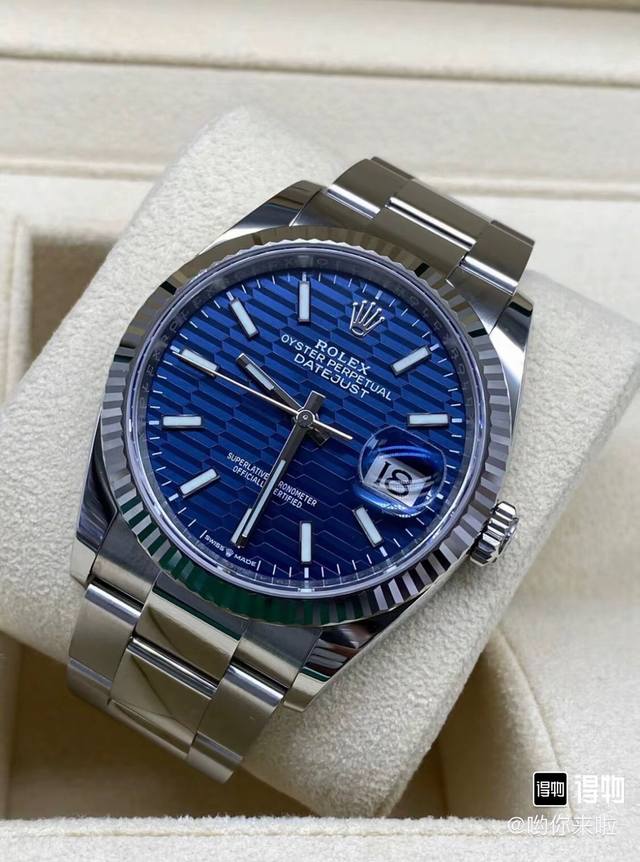 劳力士日志型36 41 Mm腕表官方同步原装热卖爆款36 41 Mm表径男女通用的中性表款 一劳永逸”等着您 2813机芯 官方同步原装表扣 独家品质