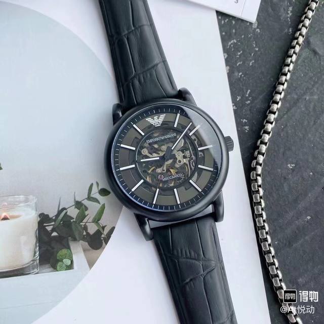 阿玛尼Armani男表 型号：Ar60006 表壳：精钢 表镜：矿物质强化玻璃 表带：精钢 尺寸：43*11Mm 镂空设计非常拉风，时尚前卫工业风，戴在手上冰冰