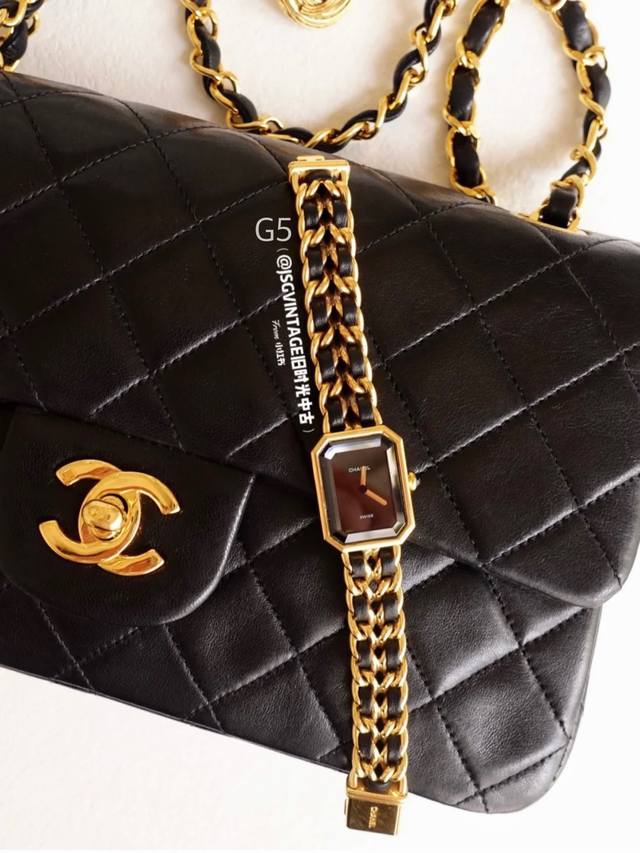 认准品质与细节 香奈儿Chanel Emiere系列腕表！1987年灵感源自巴黎芳登广场的轮廓 中古方糖！表径26.1X20毫米，漆面表盘、矿物质水晶玻璃，表冠