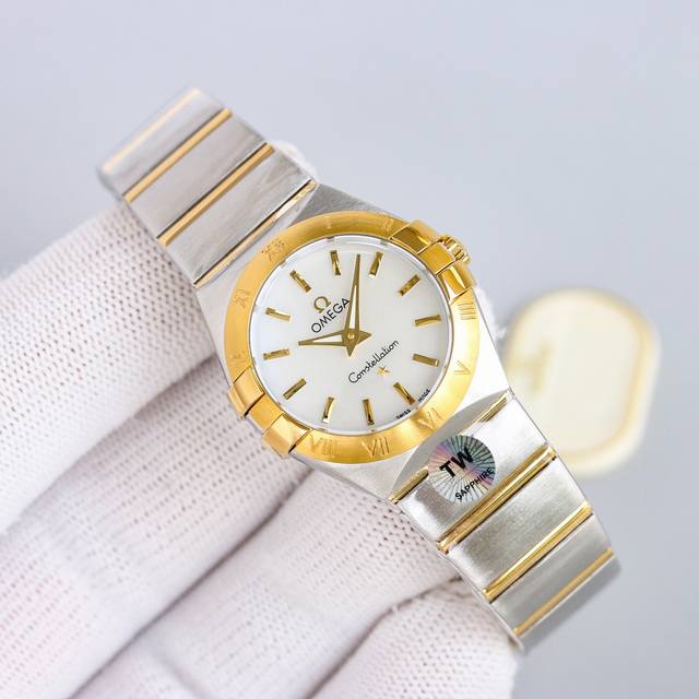 七夕推荐 Tw厂欧米茄女款星座系列27Mm石英腕表 ，每个零件都是原装开模。 1仿表史上首次搭载原装瑞士机芯 2石英星座所有散件均可同原版互用 ！ 3表带尾粒L