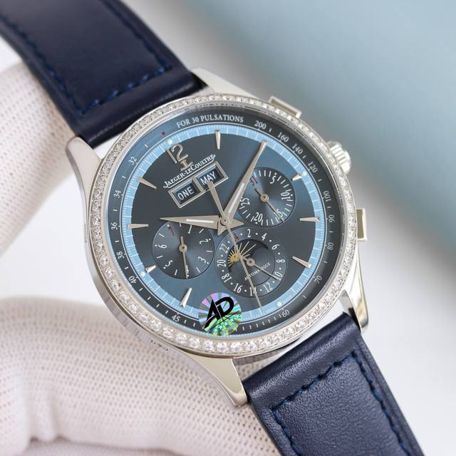 白 -金 钻款+50 钢带+100 V2升级版Jaeger-Lecoultre 重金打造 积家大师系列4138420 腕表。用心之作，细节方面： ：团队历时两年