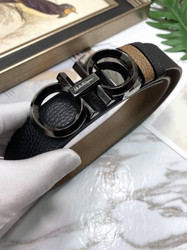 Salvatore Ferragamo: Original first-layer cowhide lychee tattoo, black and khaki