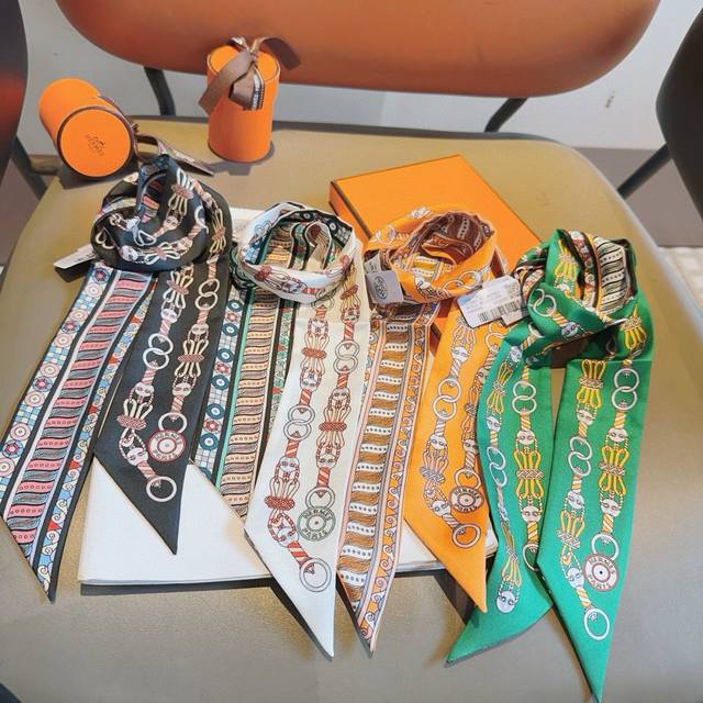 New silk scarf from H, 100% heavy silk twill, Herm