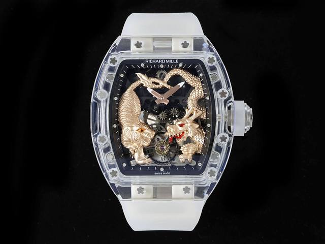 腕间风情．浓郁中国风 』 Rm51-01龙争虎斗陀飞轮腕表 Richard Mille 理查米尔 卧虎藏龙Rm 51-01水晶壳套材质，表壳为酒桶形人造水晶玻璃