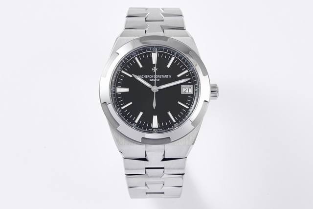 Mks又一钢表巨作震撼来袭 Vc江诗丹顿Overseas纵横四海4500V系列 表界三大钢王之一 顶级奢华的经典型钢表 41Mm的钢表壳线条流畅质感细腻，可与表