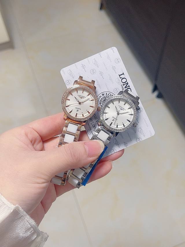 白钻 金钻 最新浪琴 女表 原装进口石英机芯 钢化玻璃 316L精钢表壳 直径女30Mm 厚8Mm如果今天的阳光停止了它耀眼的光芒。那么你的一个微笑，将照亮我的