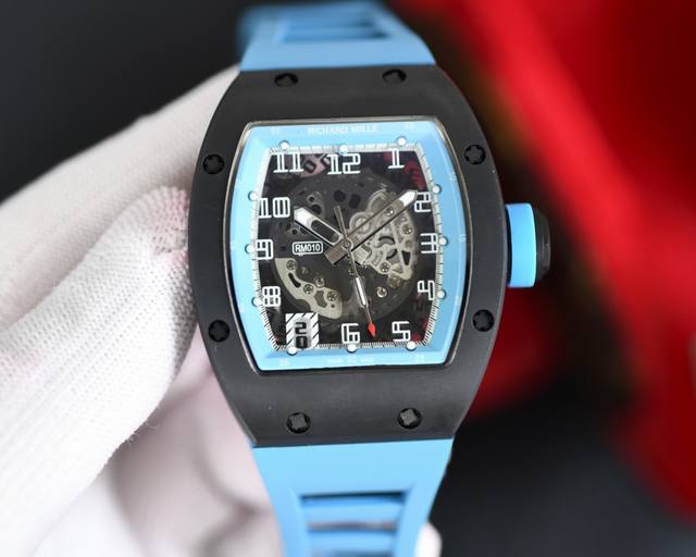 Richard Mille Rm010全新工艺时尚更前卫镂空设计最新特别款 矿物质防刮镜面玻璃 配置陶瓷表壳 耐磨天然进口橡胶表带 全自动进口机械机芯 尺寸：4