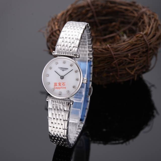 价格P： 品牌：浪琴 类型：2针嘉岚系列瑞机原单对表 表带：顶级进口牛皮表带 机芯：顶级进口瑞士朗达762石英机芯 镜面：顶级进口蓝宝石水晶镜面 尺寸：直径26