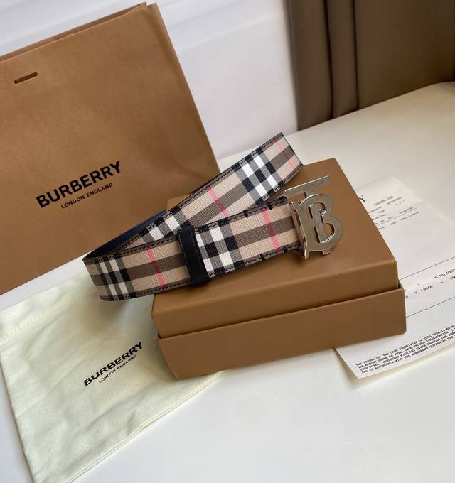 Burberrry Burberry Italian-made belts are made of vintage checkered eco-friendly