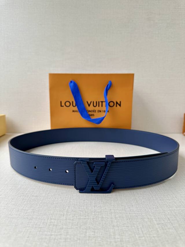 L0Uis Vuitt0N Lv Men's counter quality water ripple belt width 40mm configuratio